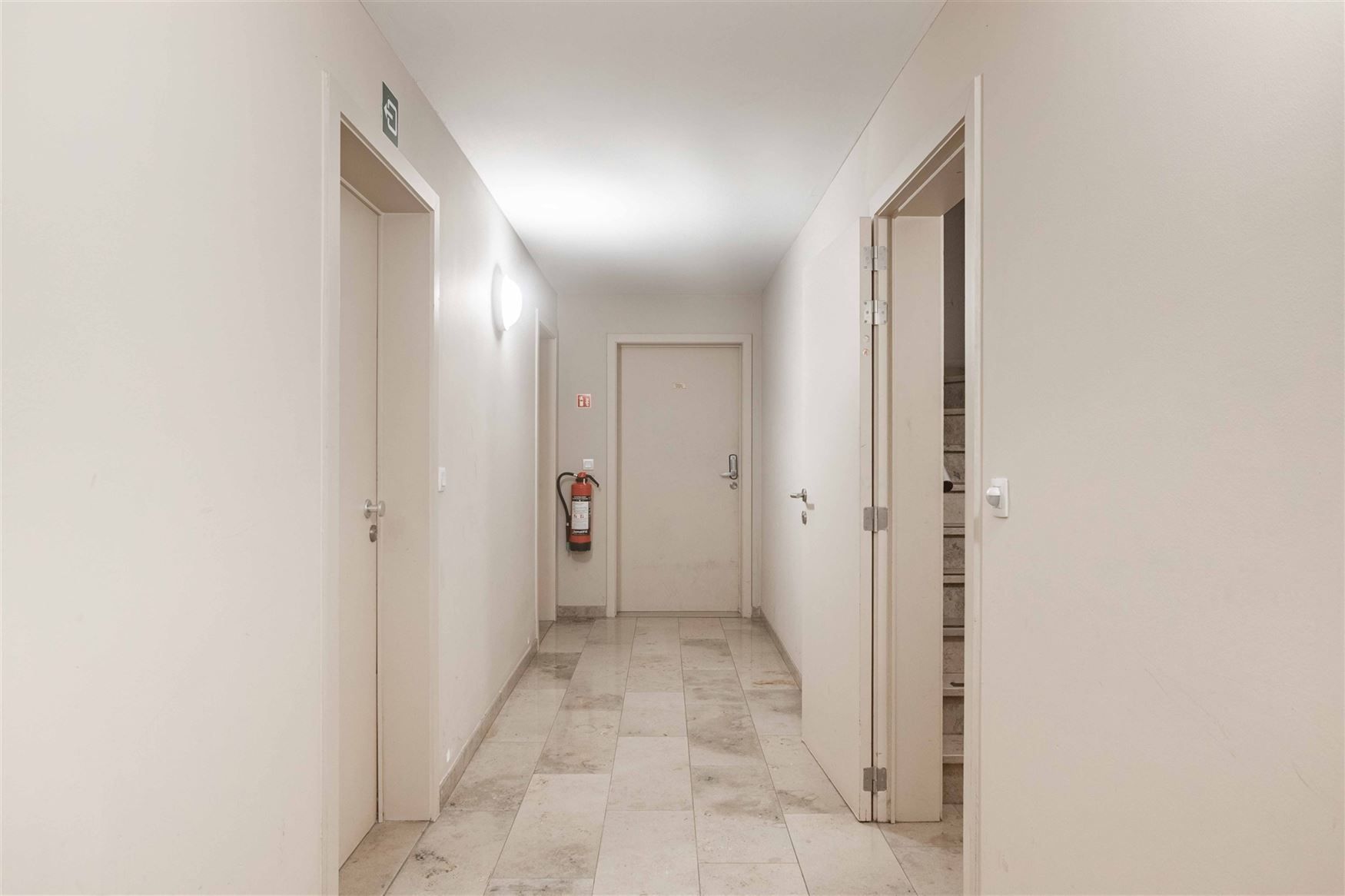 Gezellig appartement met tuin en garage in Merelbeke. foto 3