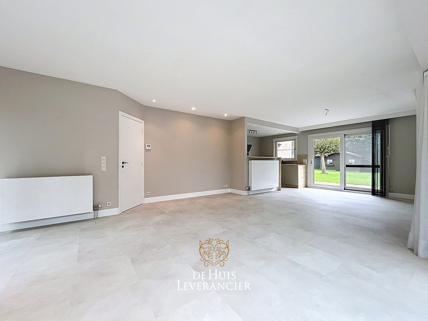 Instapklare, gerenoveerde villa in het hart van Kontich waar rust en comfort gegarandeerd worden foto 8