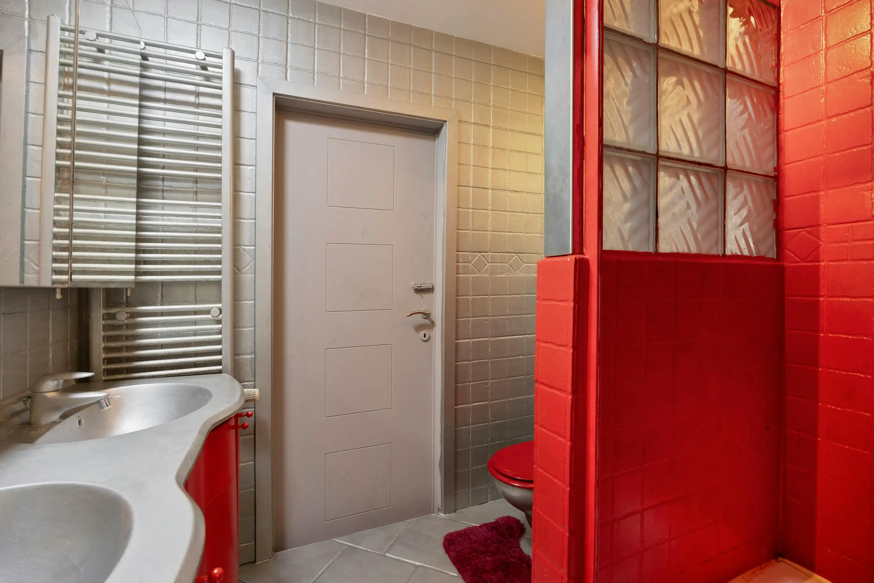 Handelsgelijkvloers met appartement op de markt in Ternat foto 45