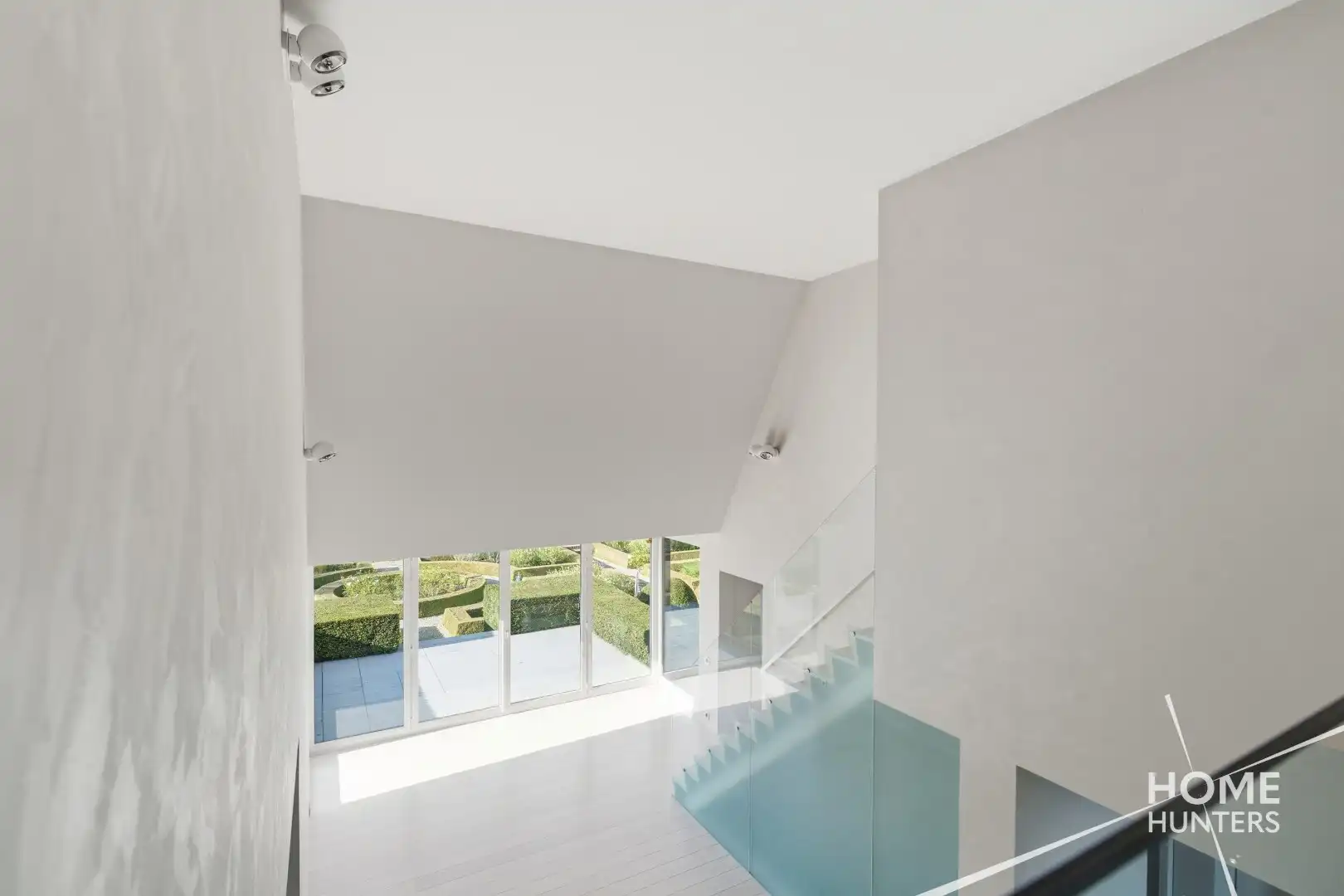 Exclusief luxedomein op 10.000 m² in het landelijke Heuvelland foto 24