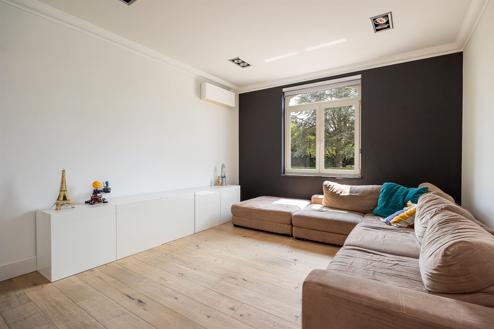 Een bijzondere woning op een bijzonder rustige locatie. foto 3