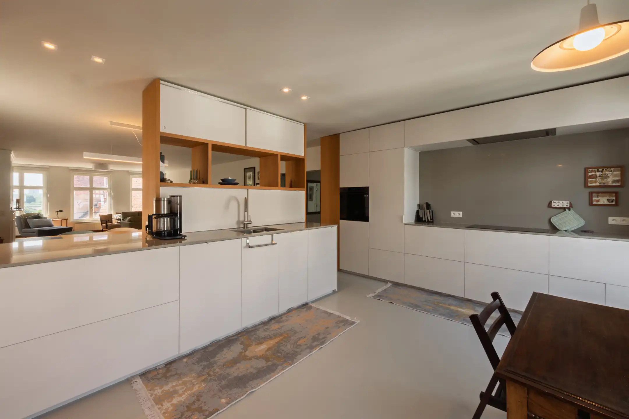 ANTWERPEN-CENTRUM - Ruim appartement bij de Kloosterstraat foto 8