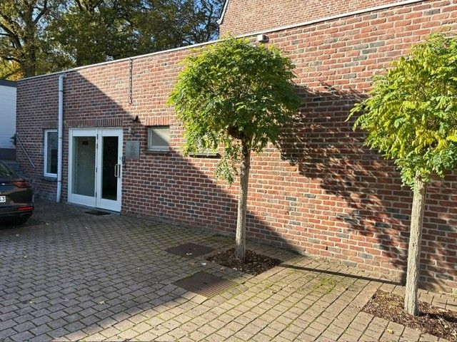 Gelijkvloerse koel- en handelsruimtes met laad- en loskade foto 4