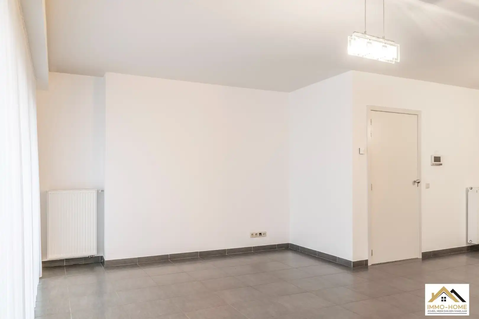 Instapklaar appartement met garage!  foto 11