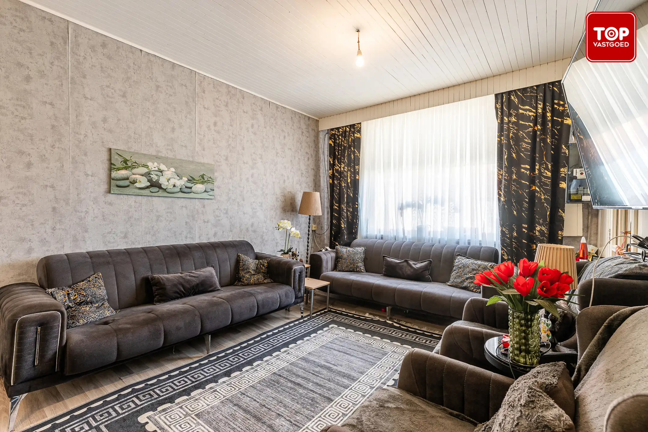 Op te frissen HOB met 2 slaapkamers en tuin foto 10