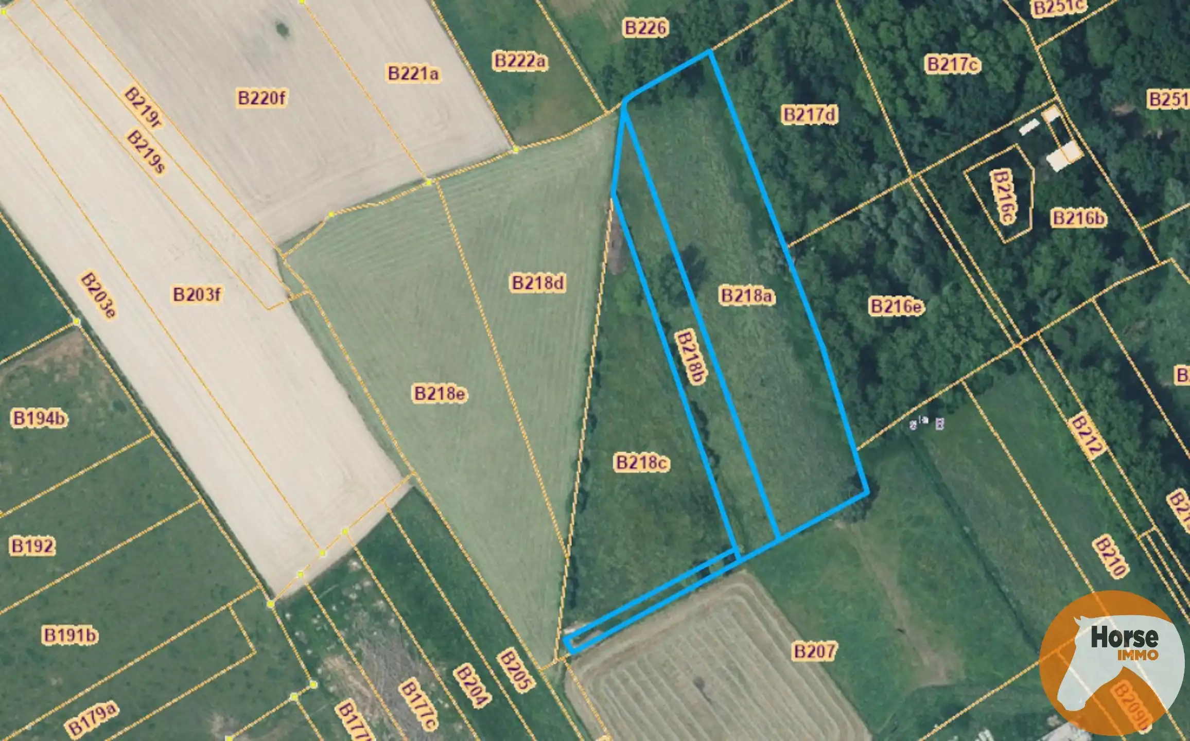 OORDEGEM– Weiland van 69a 80ca foto {{pictureIndex}}