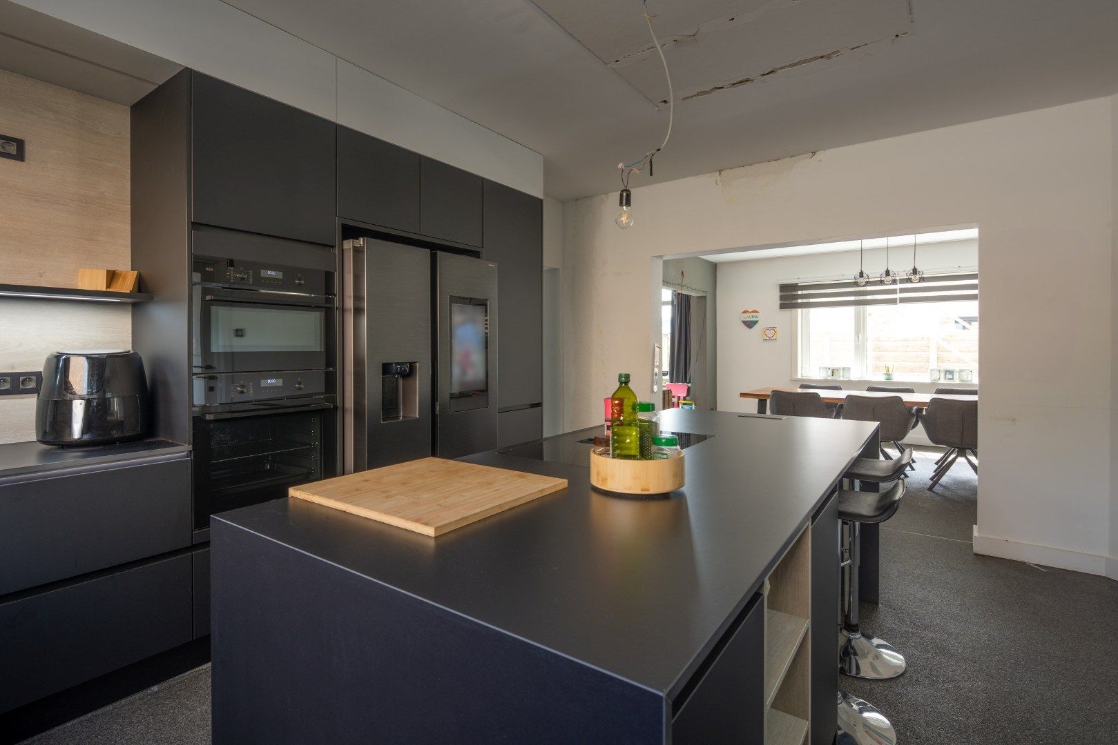 Vrijstaande en instapklare woning te koop in Pelt! foto 9
