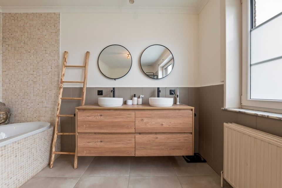 GEZELLIGE OPEN BEBOUWING MET LANDELIJKE CHARME OP EEN MOOI PERCEEL foto 19