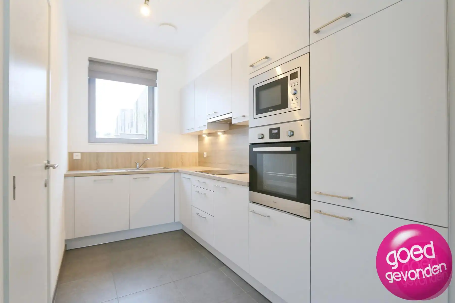 Woning - 3 slk - tuin - terras - 2 parkings - energiezuinig foto 3