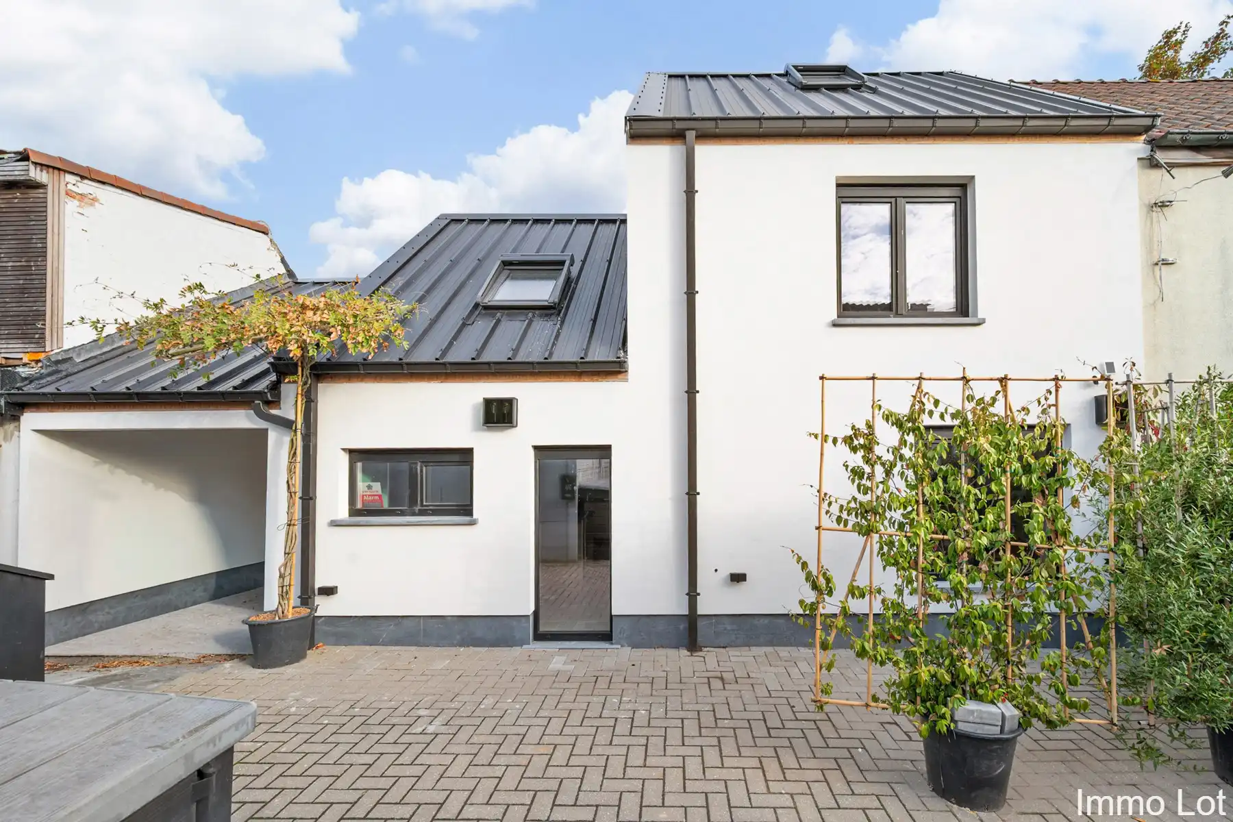 Huis te koop A. Van der Moerenstraat 27 - 9240 Zele