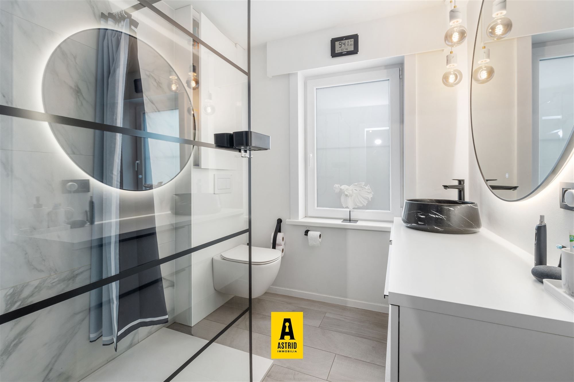 Smaakvol gerenoveerde woning! foto 9