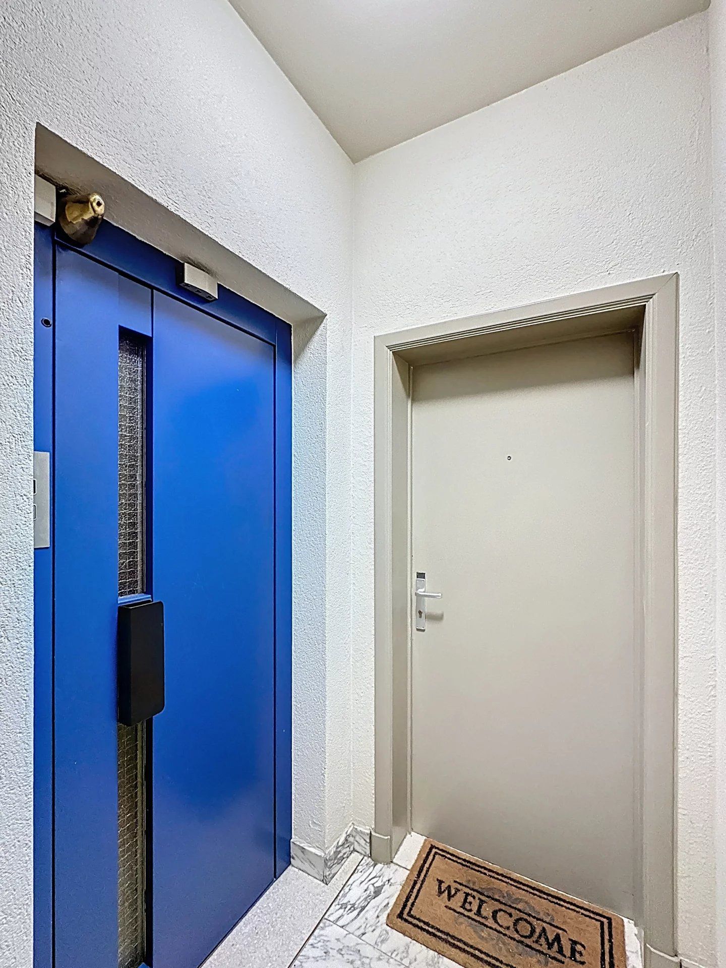 Gerenoveerd appartement in het centrum van Mol met 2 slaapkamers en terras. foto 13