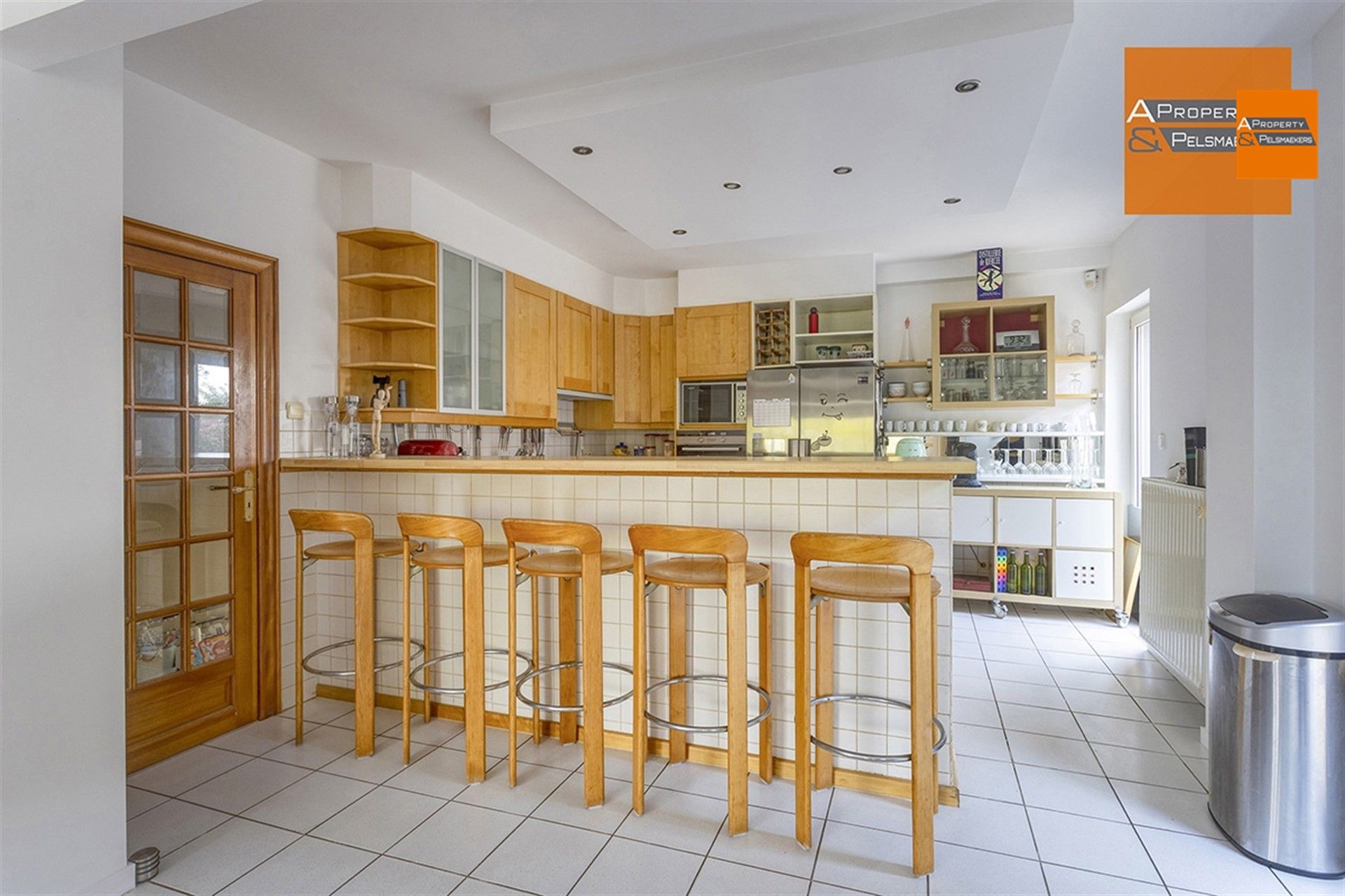 Ruime en instapklare woning met prachtige tuin in Duisburg foto 3