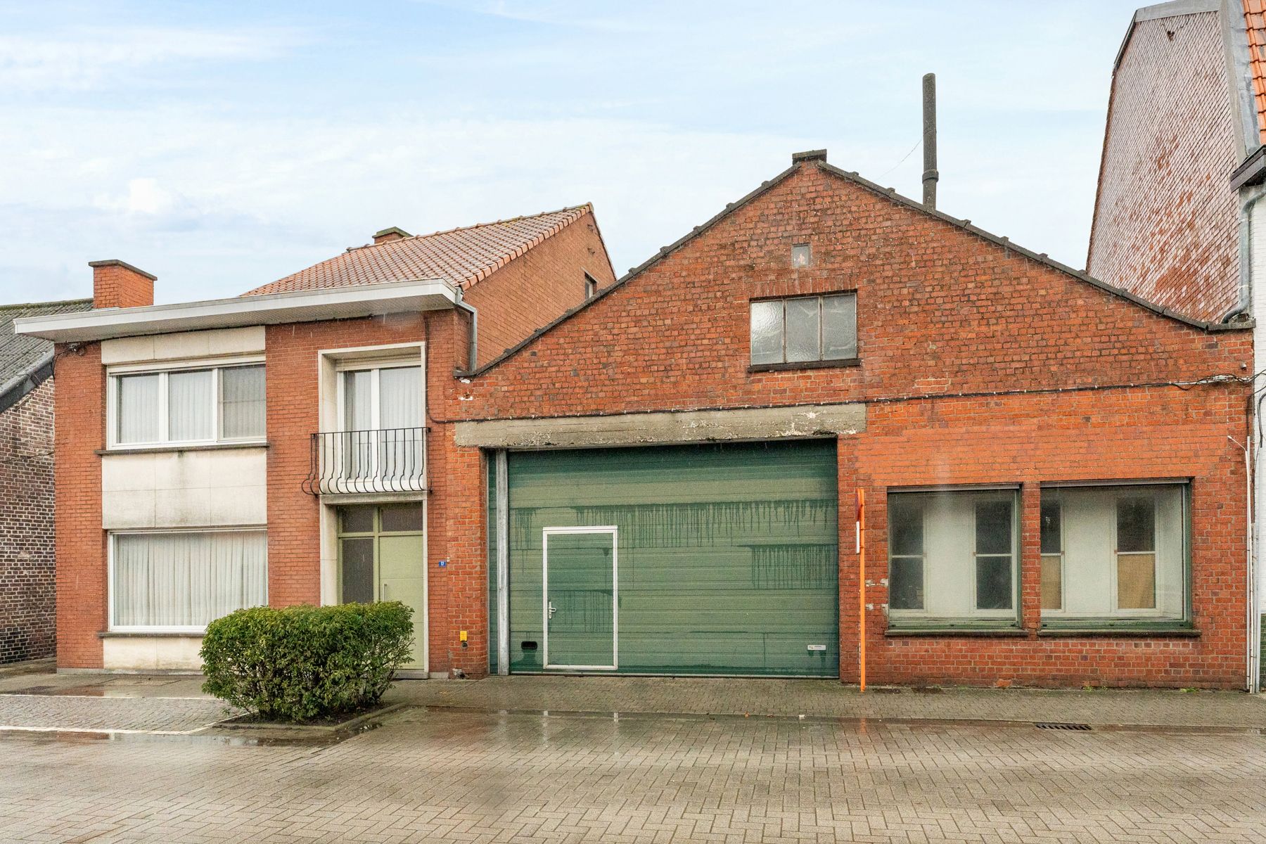 Woning met aanpalende loods op 1.443 m² foto 2