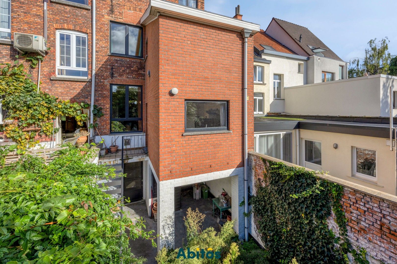 Statige herenwoning met tuin nabij centrum Gent foto 32