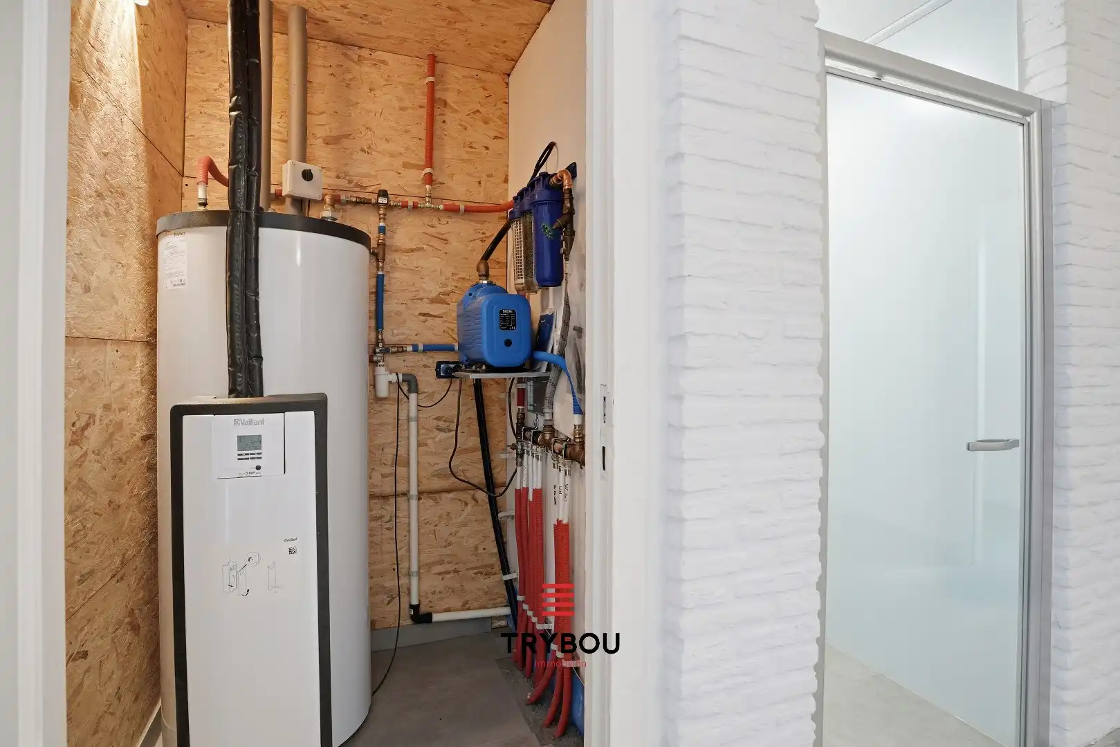 Ruime halfopen woning met 6 slaapkamers in Houthulst! foto 17