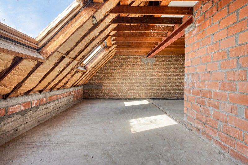 Ruime eigendom met tal van mogelijkheden TE KOOP nabij het centrum van DESSELGEM! foto 28