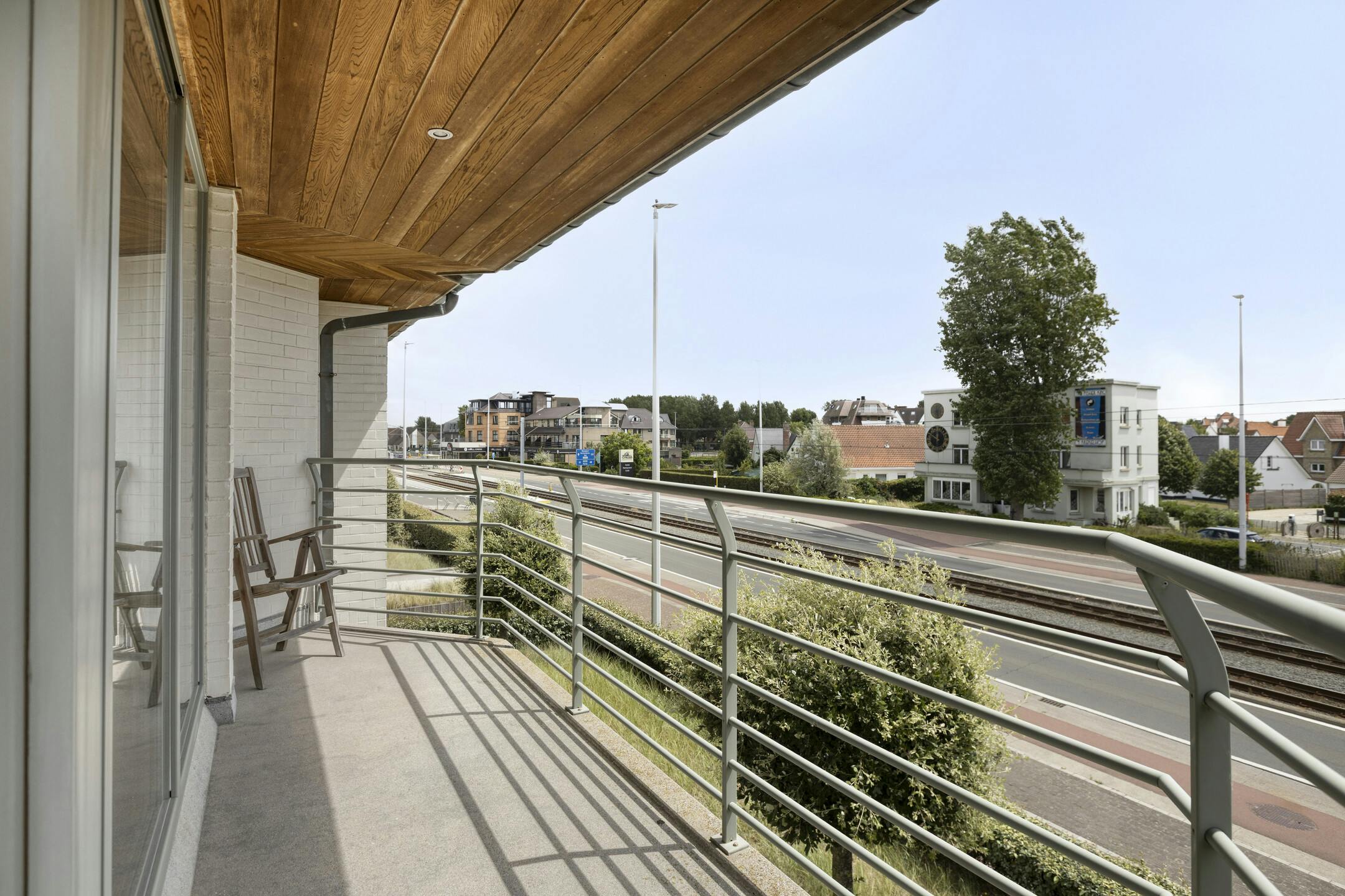 Appartement met 3 slaapkamers en garage vlakbij zee in Sint-Idesbald foto 4