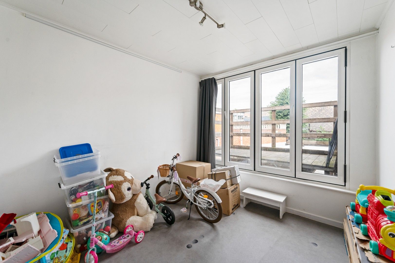 Handelsgelijkvloers en appartement in één geheel te Herentals foto 16