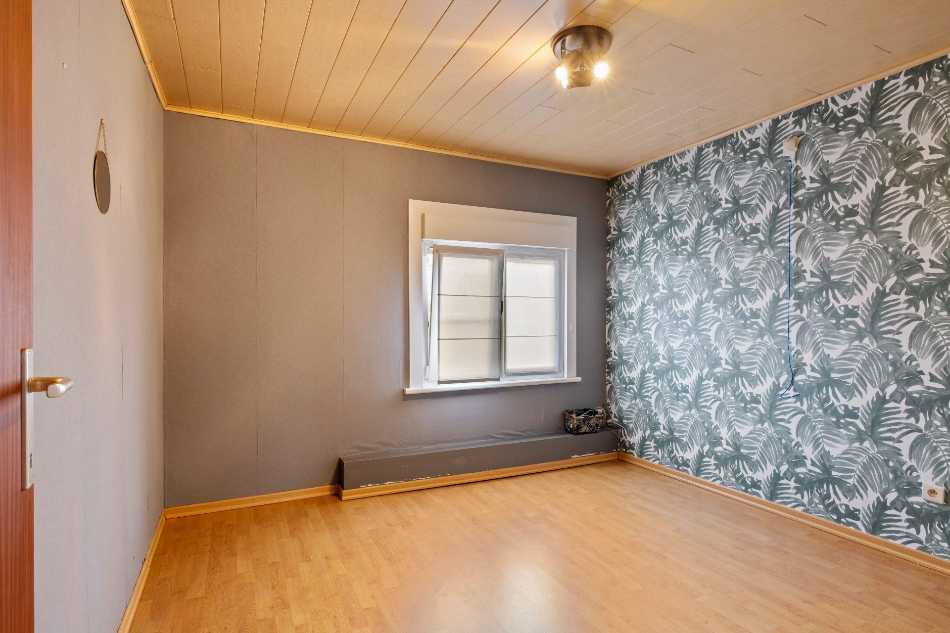 Leuke half open woning met 3 slaapkamers en garage foto 13