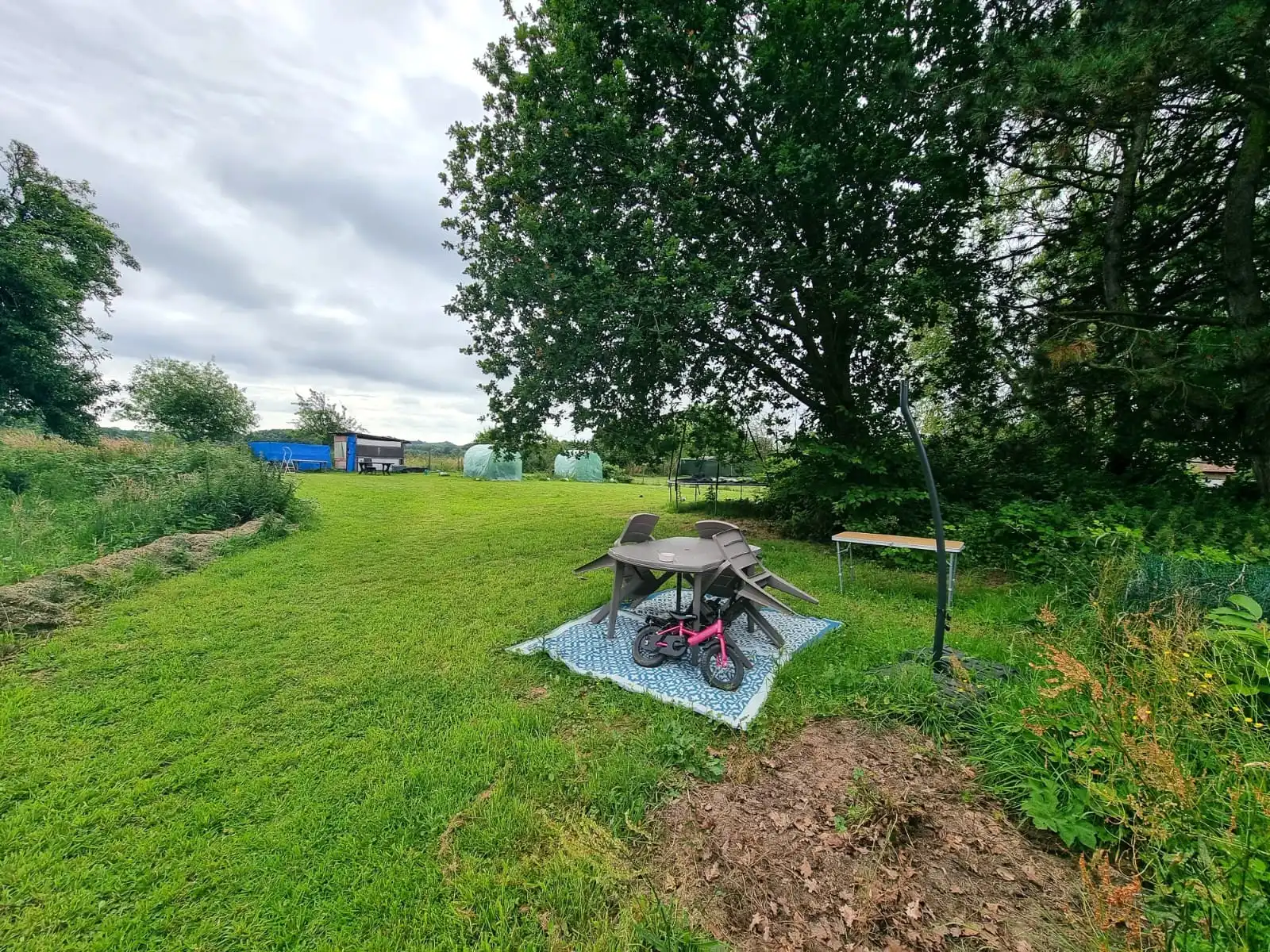 Gelijkvloers 2-slaapkamer app met tuin, staanplaats & garage foto 8