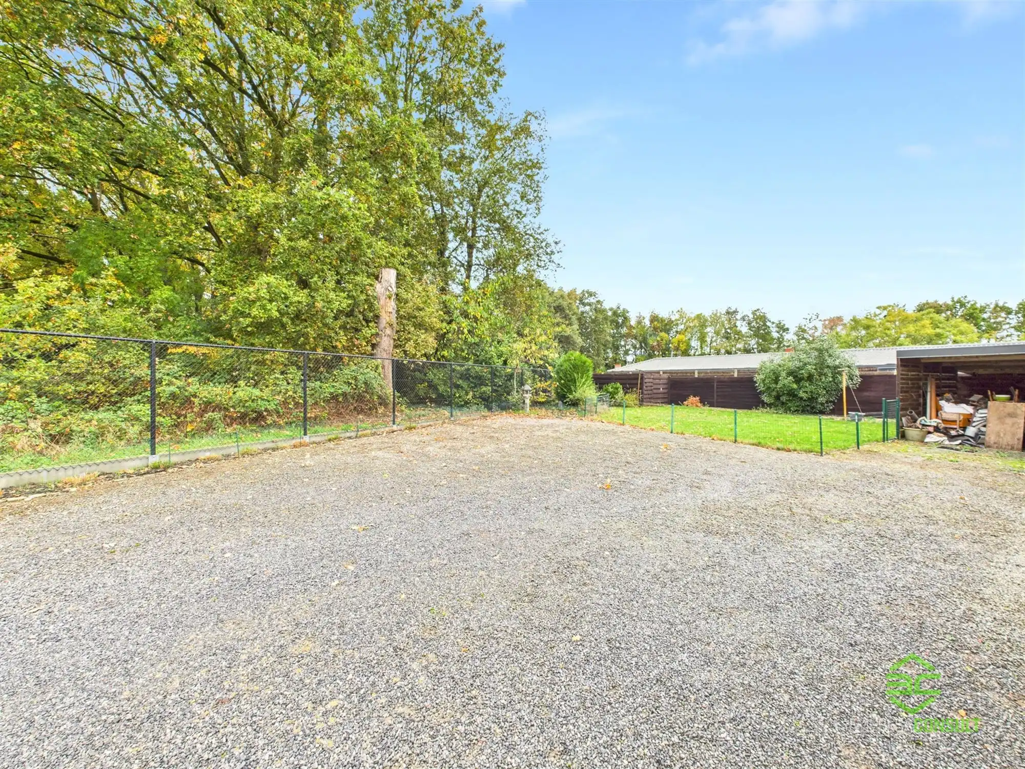 Zeer goed gelegen gezinswoning met 3 slpk! foto 6