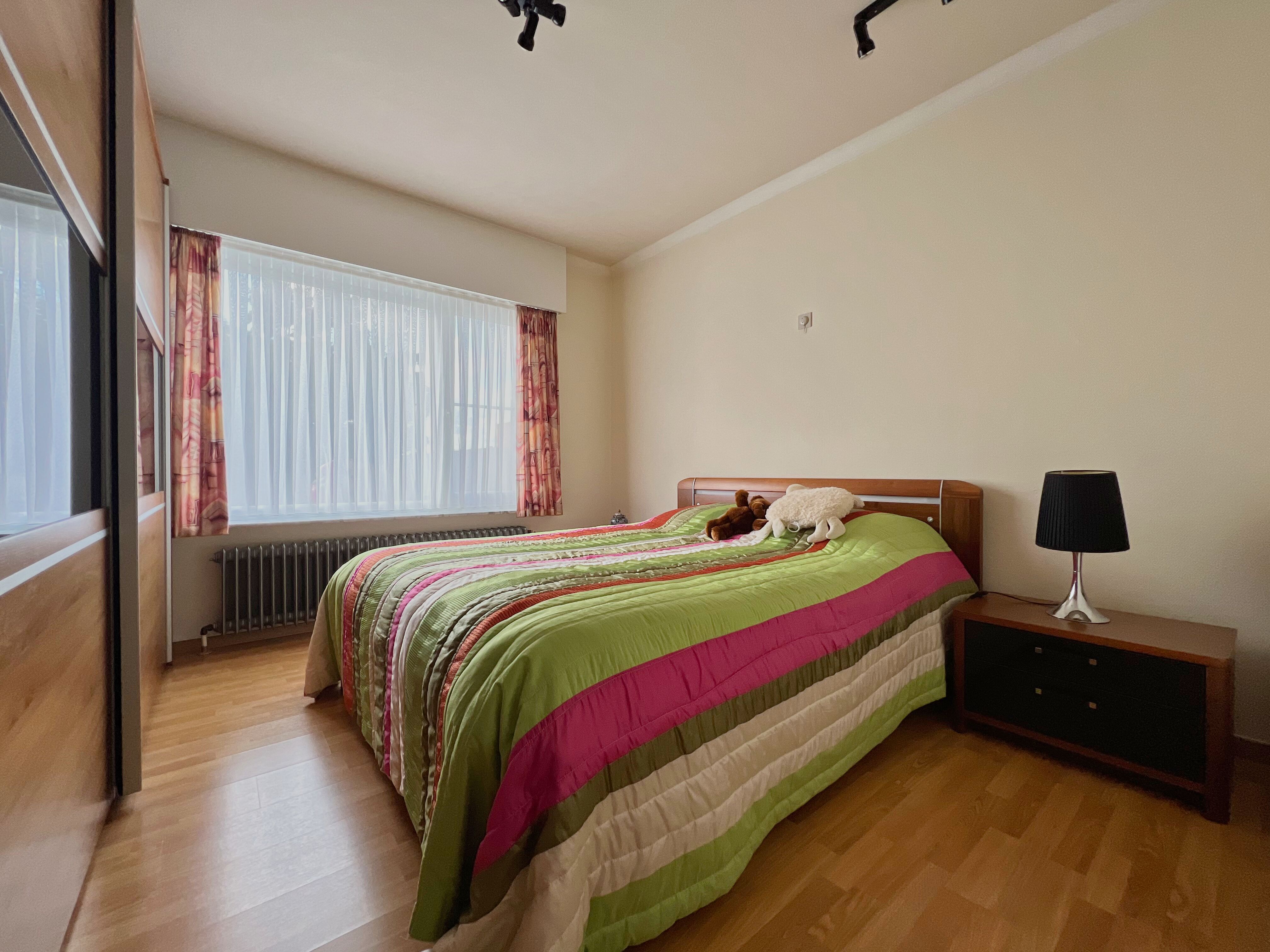 Instapklare, lichtrijke woning (4 slpks) + zonnige tuin foto 9