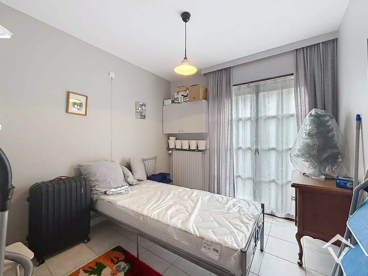 Gelijkvloerse woning met 3 slaapkamers, tuin en garage in een doodlopende straat te Roeselare foto 12