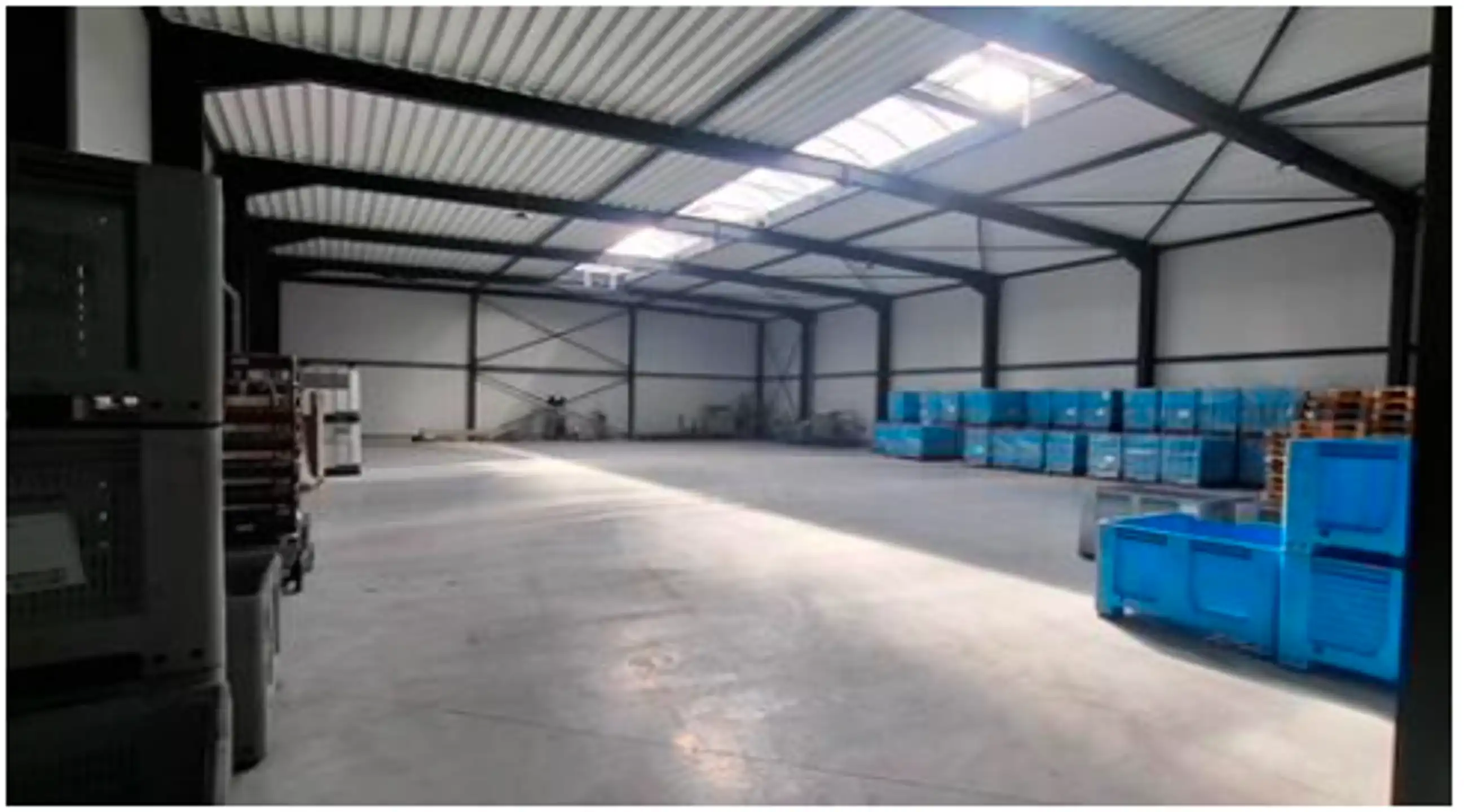 Te Huur KMO Gebouw voor Voedingsbedrijf foto 2