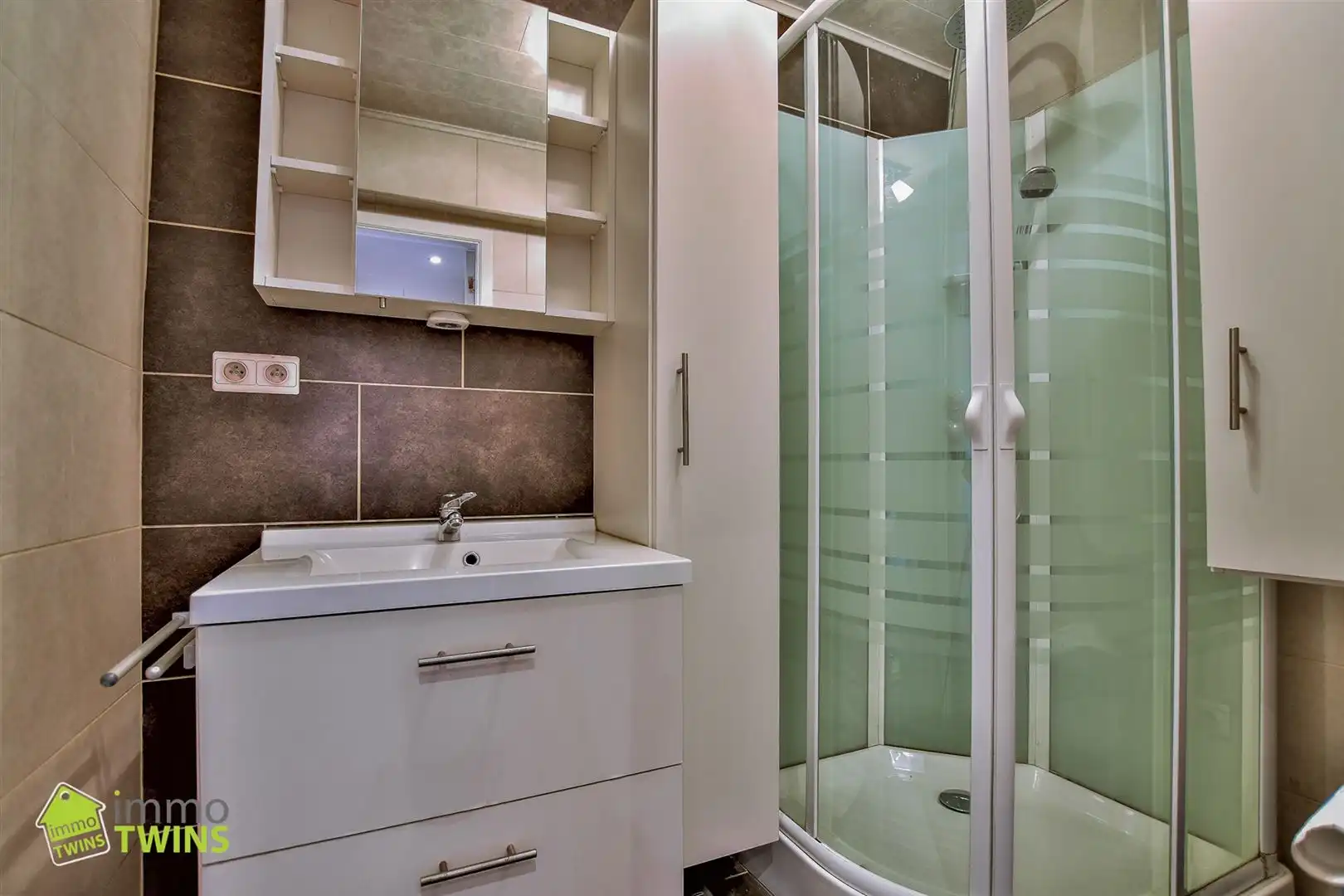 Gezellig 2-slpk appartement met terras en subliem uitzicht te Dendermonde.  foto 14