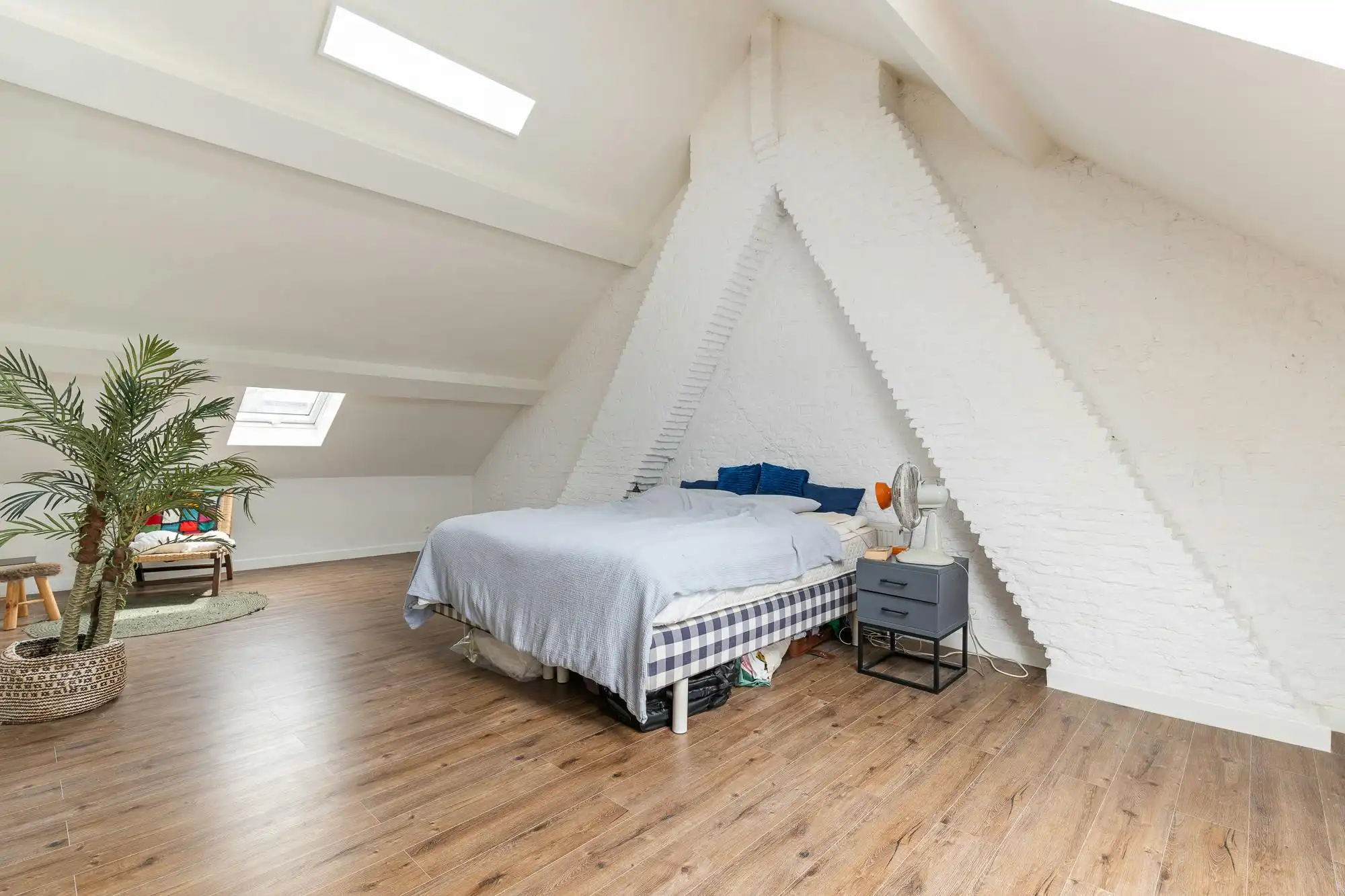 Authentiek opbrengsteigendom te koop in de Markgravewijk foto 37