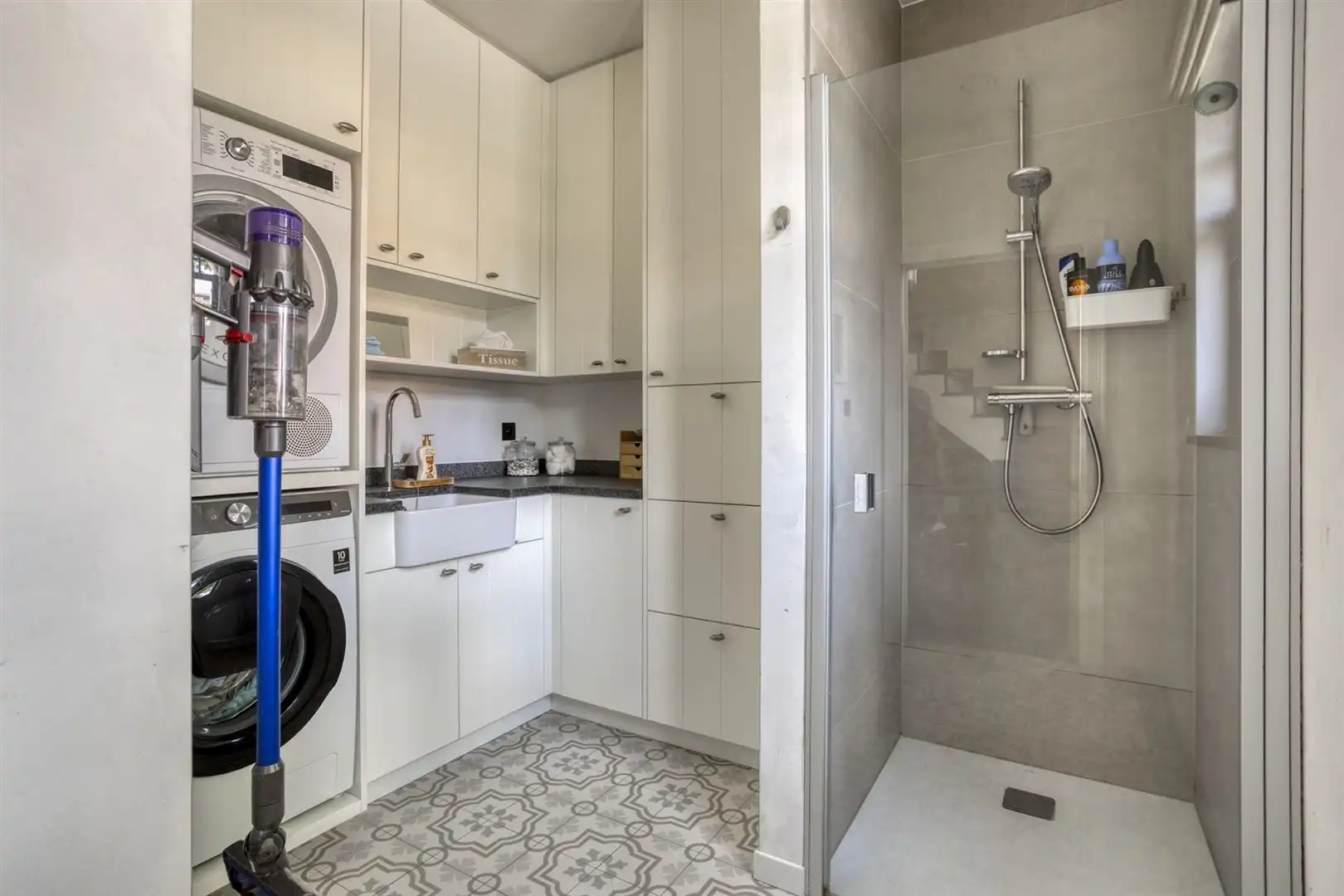 TE KOOP: Riante nieuwbouwwoning met zorgwoning te Zonhoven! foto 10