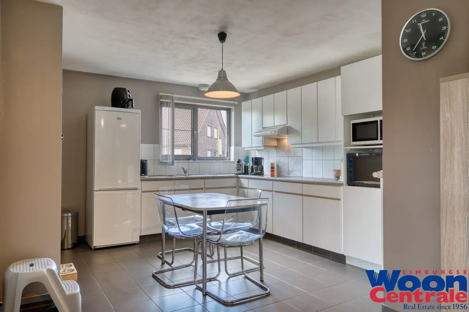 Instapklaar opbrengsteigendom of kangoeroewoning met twee ruime appartementen op perceel van 6a79ca foto 6