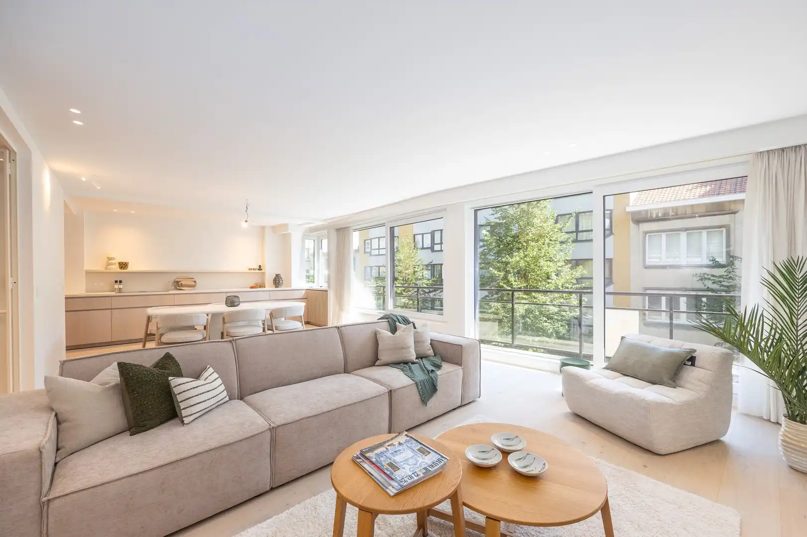 Appartement te koop foto {{pictureIndex}}
