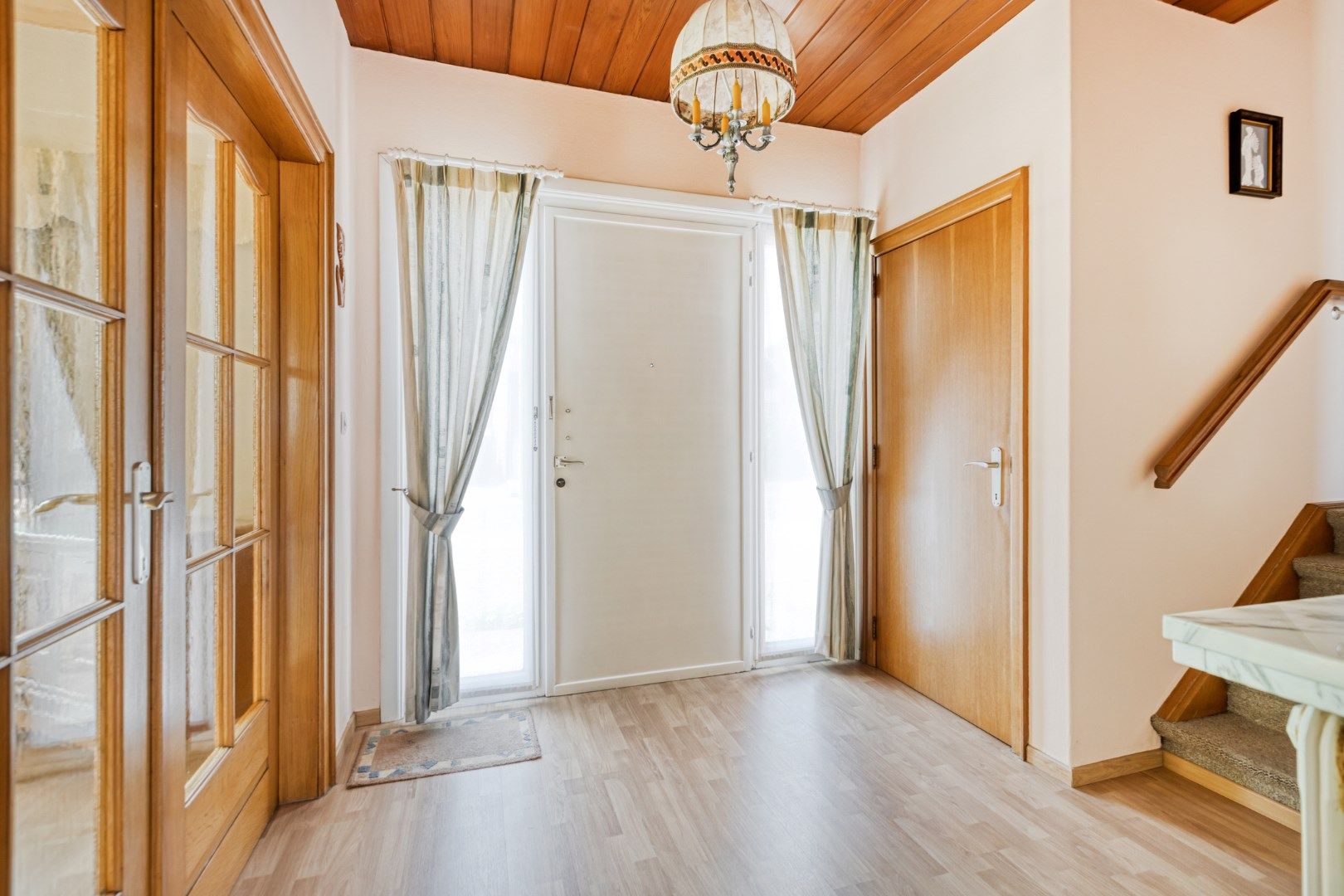 Vrijstaande woning met 3 slaapkamers op een mooi perceel van 915 m² te OLV Olen ! foto 4