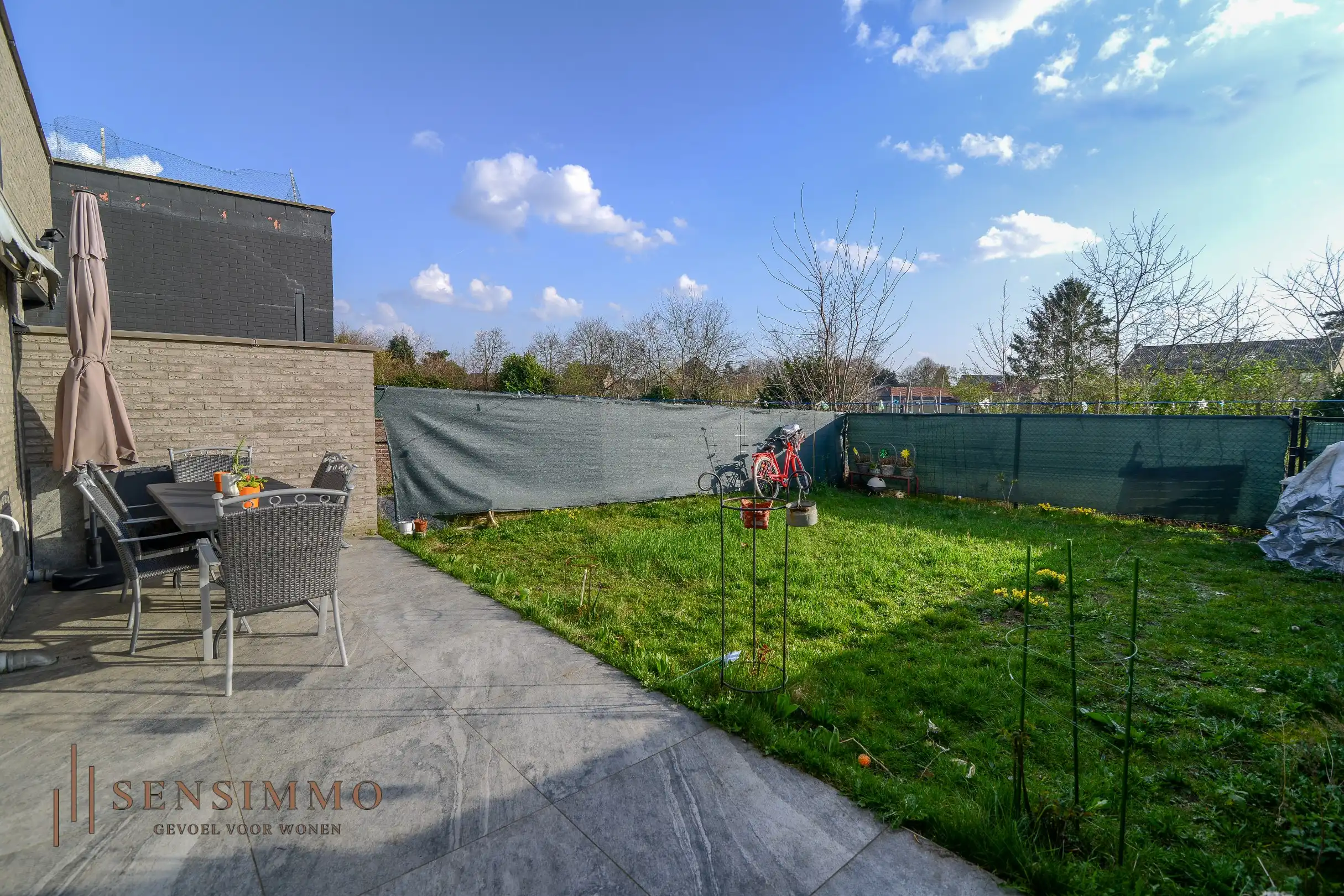 Gelijkvloers tweeslaapkamer appartement van 110m² met tuin, parking en kelderberging foto 16