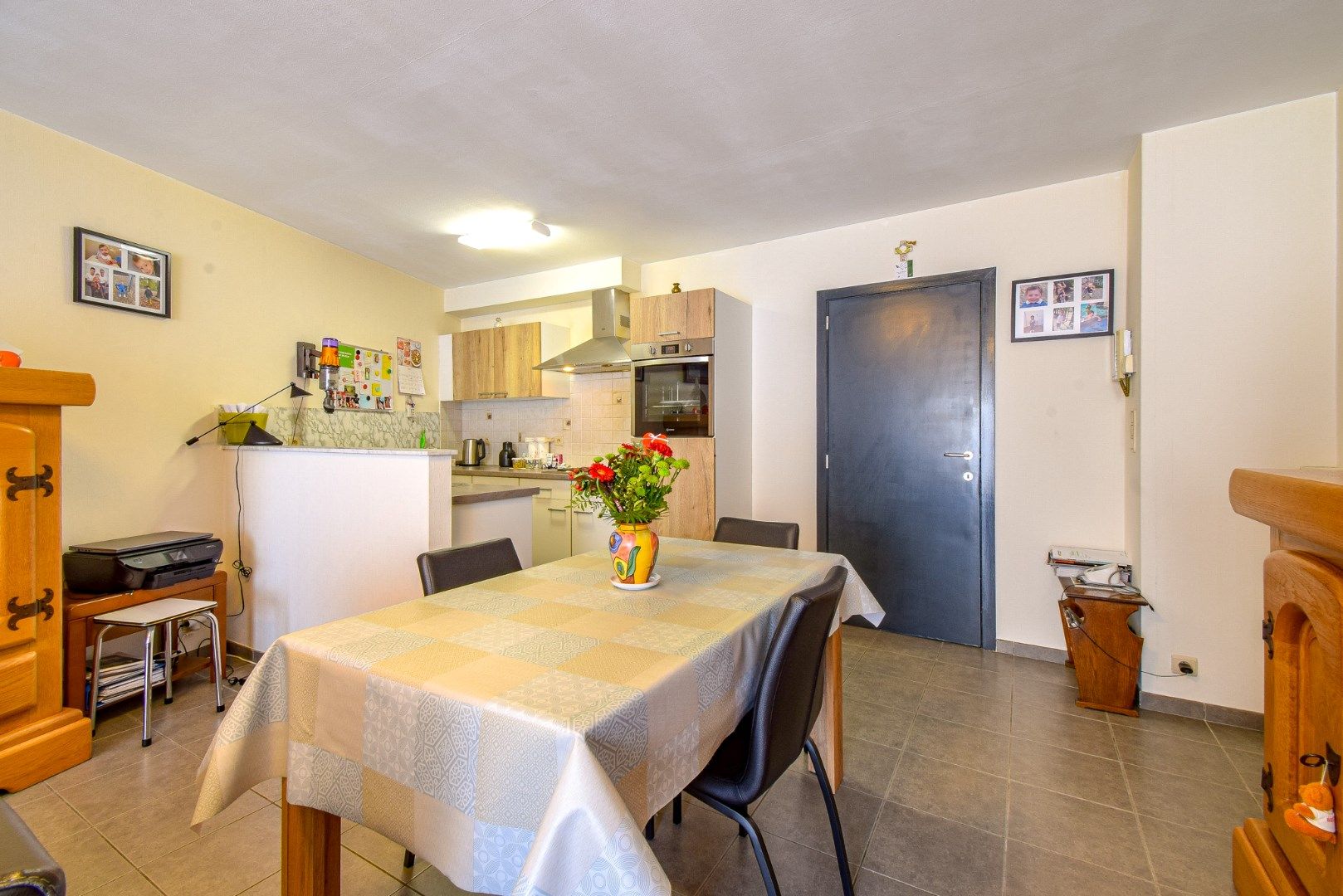 Tweeslaapkamer appartement in centrum Gistel foto 5