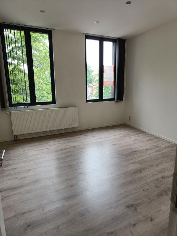 Triplex gerenoveerd appartement mét terras foto 22