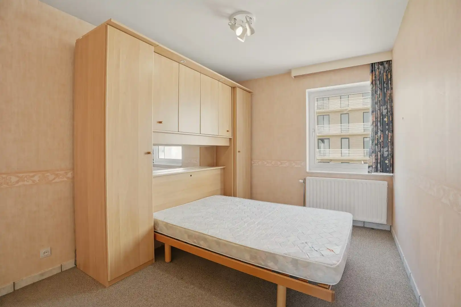 Op te frissen 2-slaapkamerappartement (73m²) te Koksijde Sint-Idesbald.  foto 12
