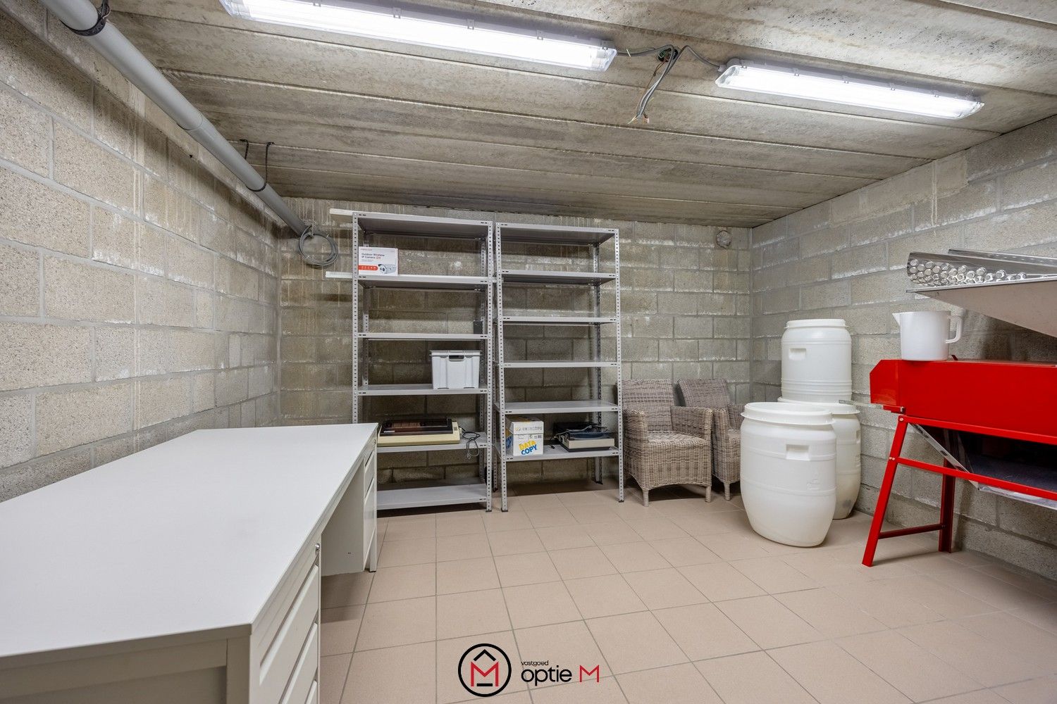 MEDITERRANE RUST IN EIGEN TUIN - CHARMANTE SPAANSE VILLA MET ZWEMBAD IN CENTRUM ZUTENDAAL TE KOOP foto 24