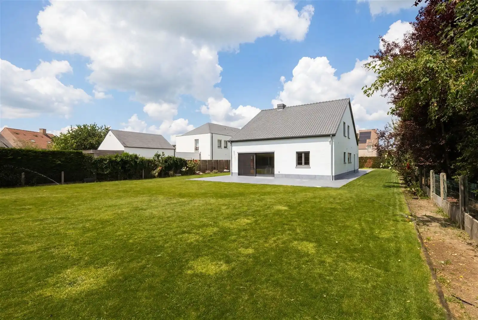 Luxueus afgewerkte villa met 5 slaapkamers in Leerne! foto 2