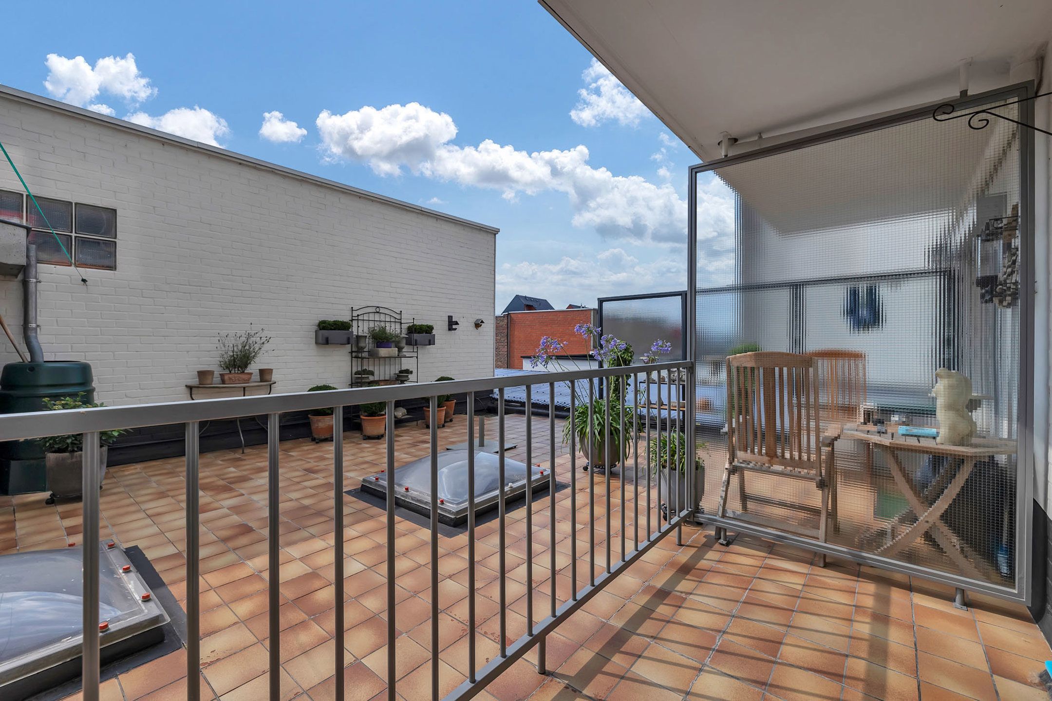 Gerenoveerd appartement in het hart van Deinze foto 10