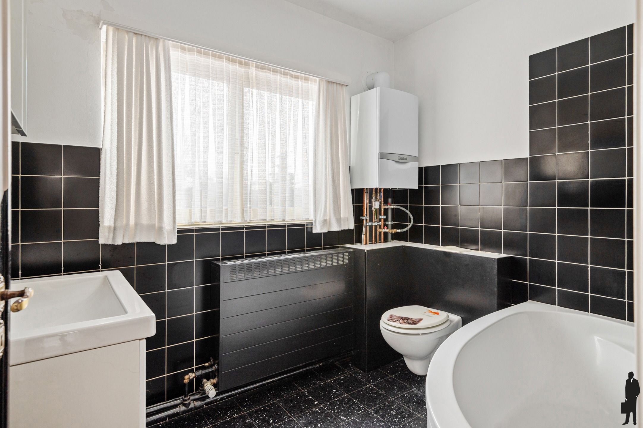 Te renoveren HOB met garage/magazijn met mogelijkheden foto 19
