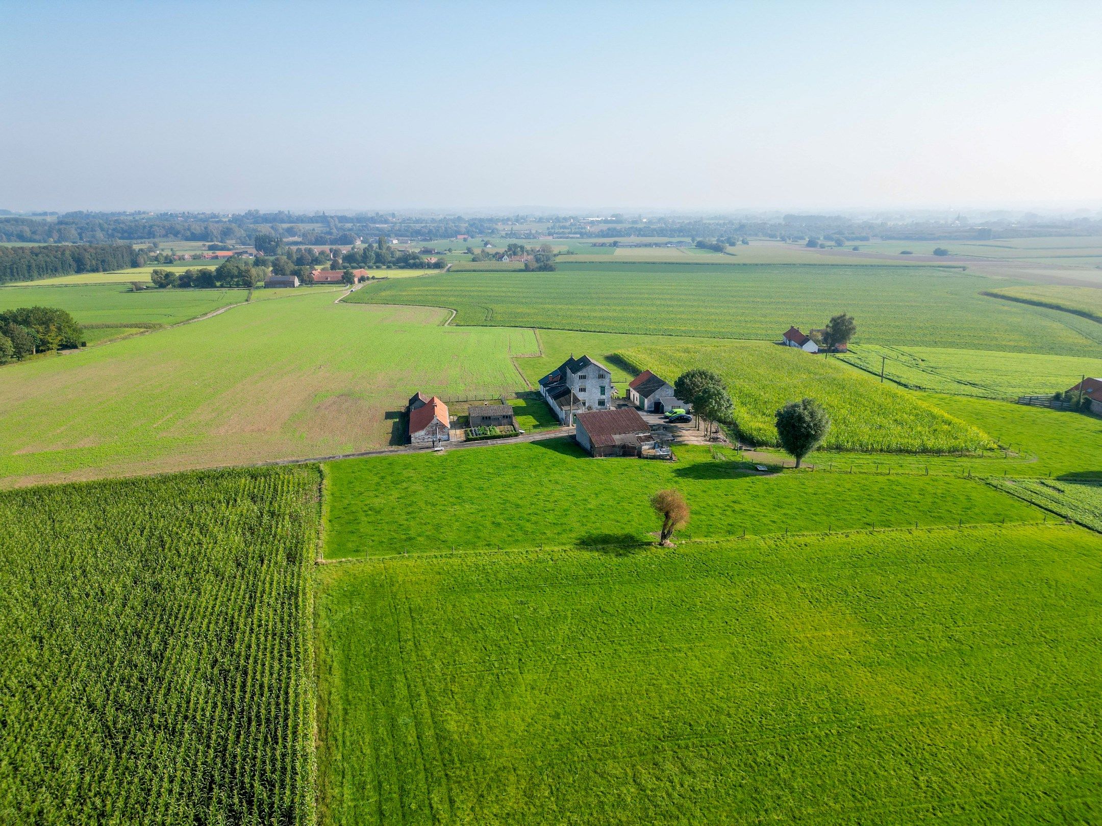 UNIEKE LANDEIGENDOM OP 2,1 HA foto 6