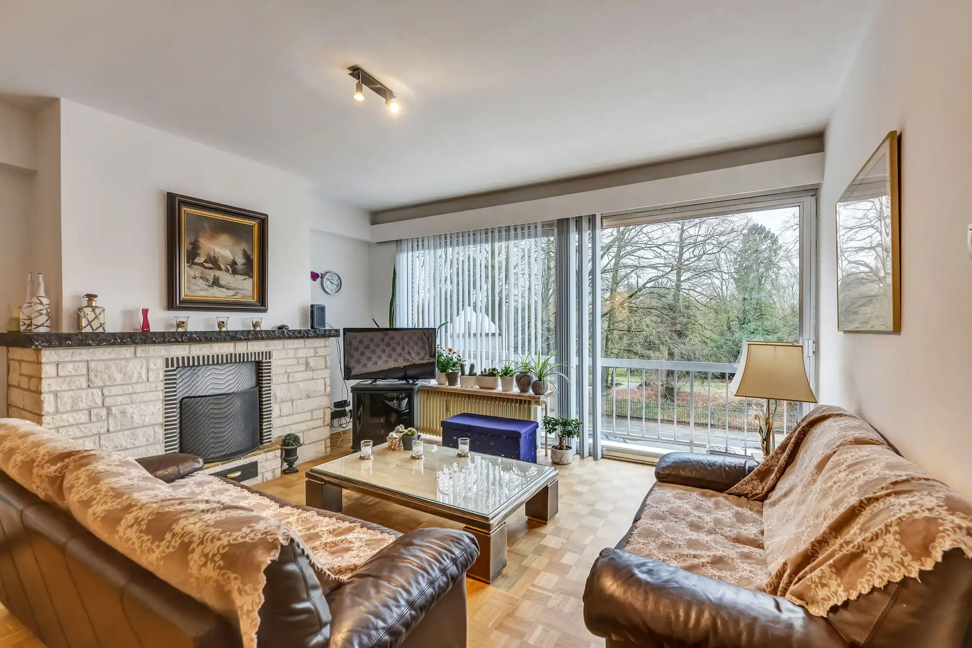 Tweeslaapkamer appartement met garage op toplocatie! foto 3