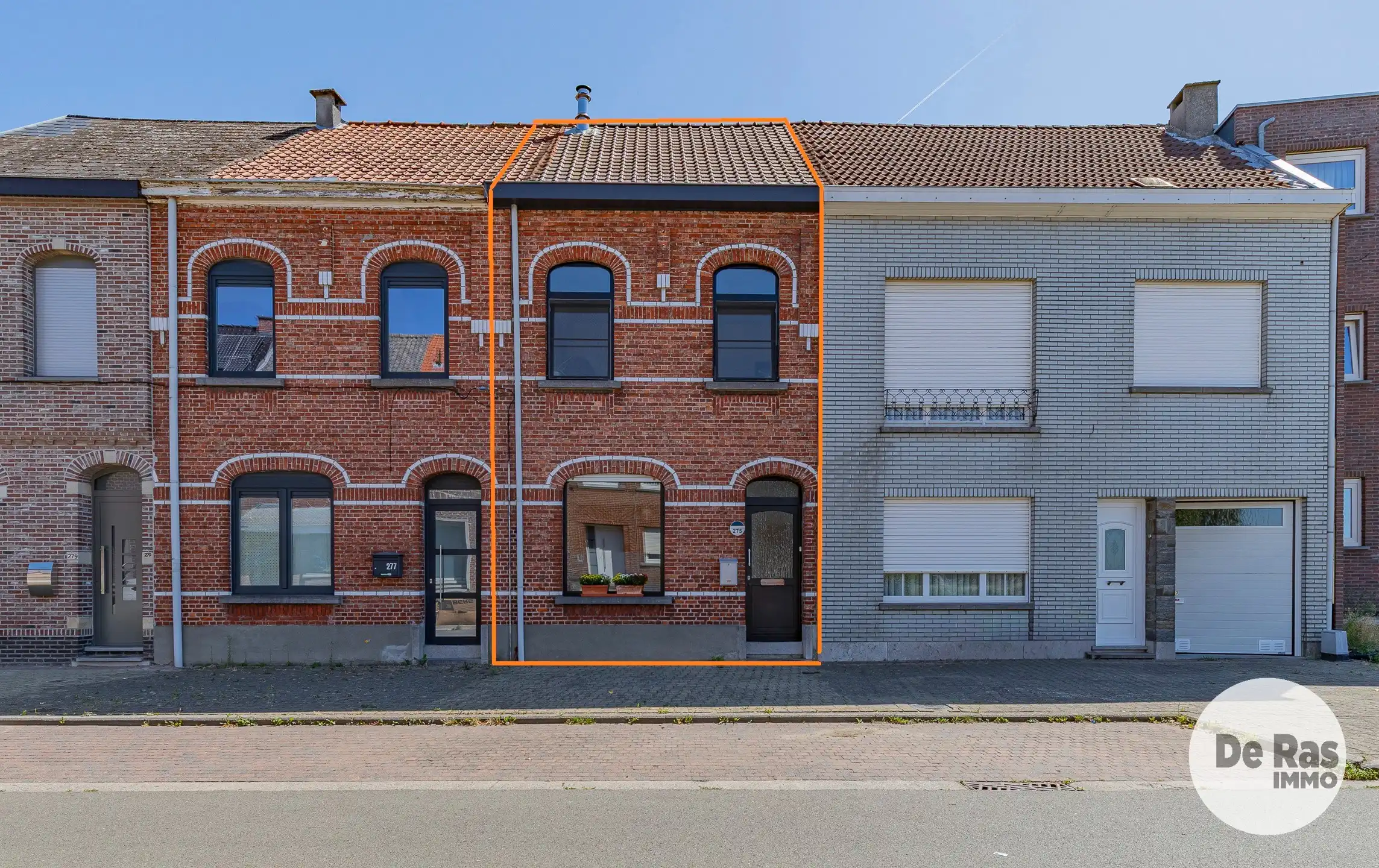 Hoofdfoto van de publicatie: AALST - Instapklare starterswoning/ 3slp/gezellige stadstuin