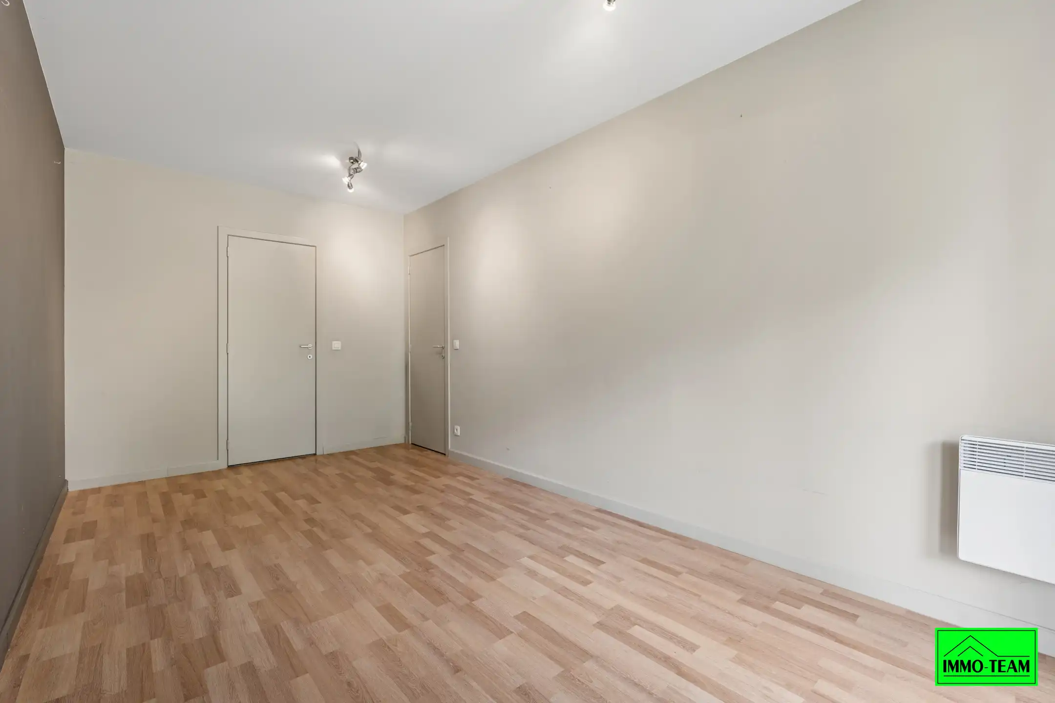 Rustig gelegen gelijkvloers appartement met 2 slaapkamers foto 21