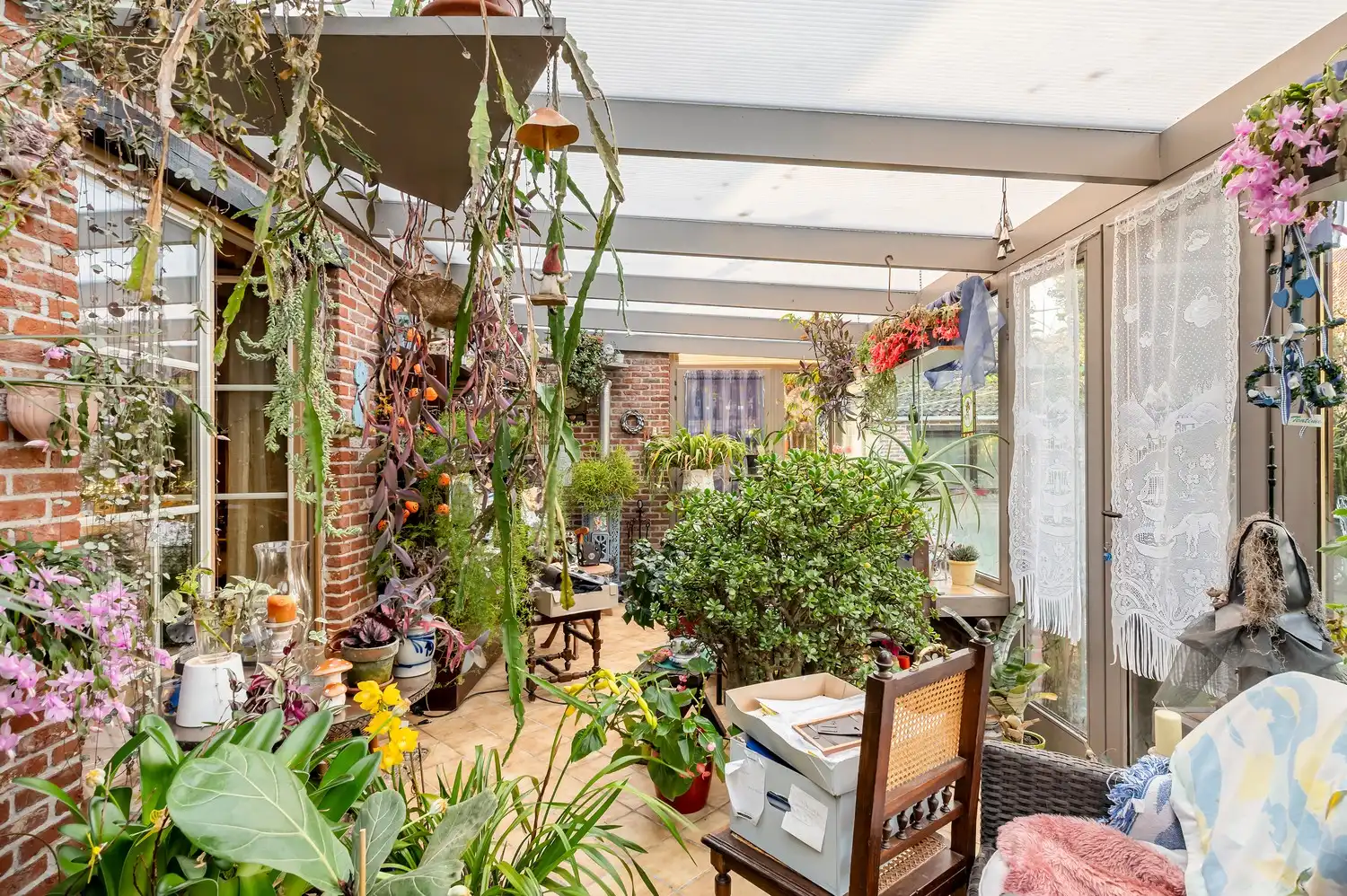 CHARMANTE WONING MET RUIME TUIN EN VIJVER I 4 SLPK I PUTTE foto 15