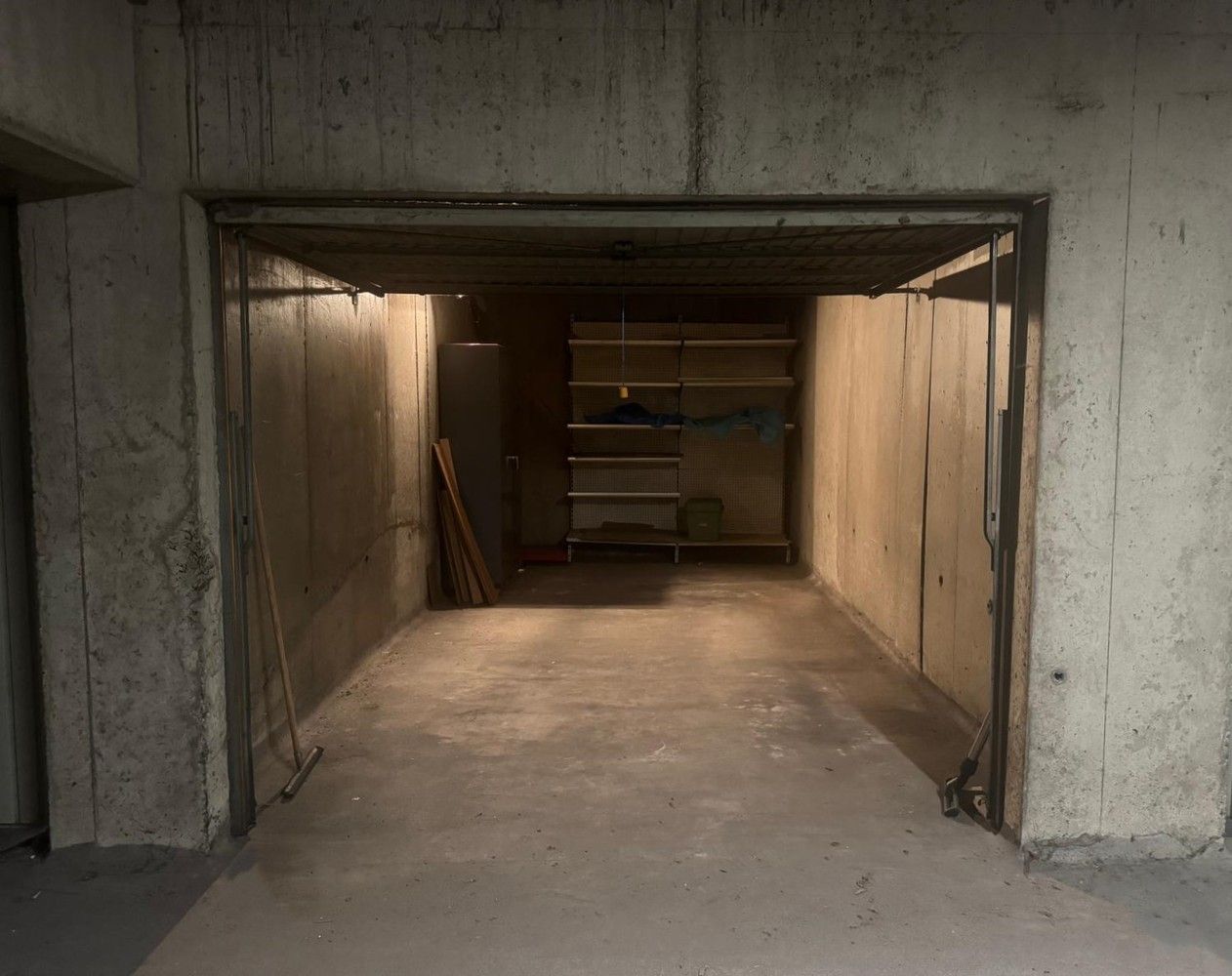 RUIM APPARTEMENT MET TWEE TERRASSEN foto 11