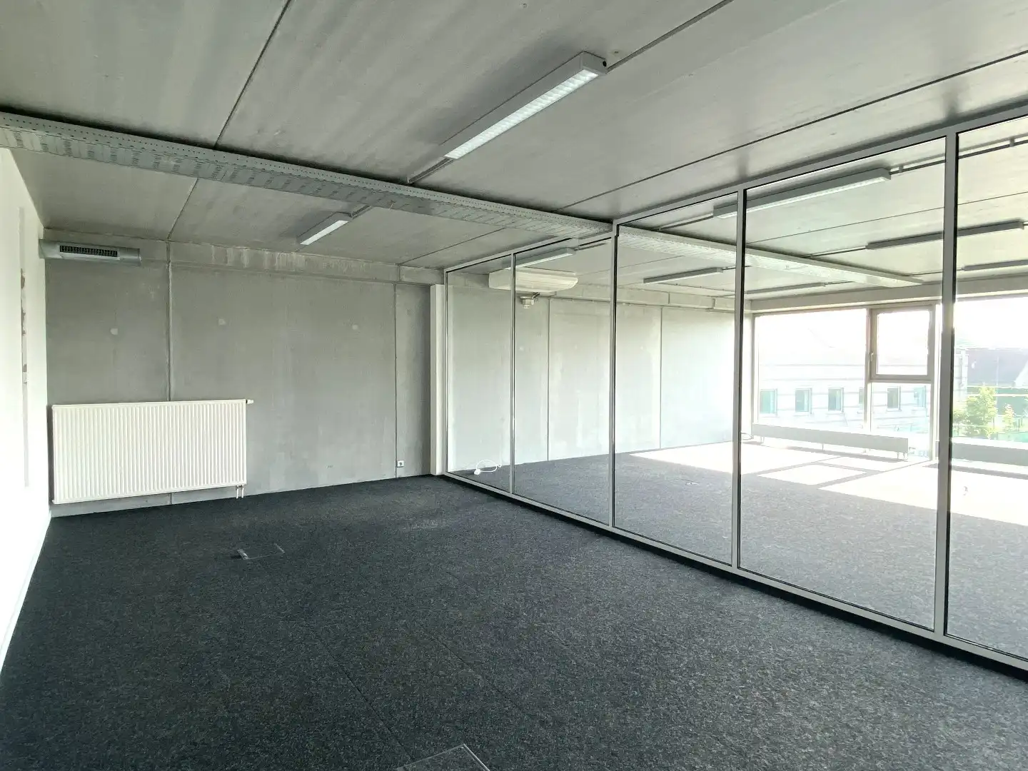 VEELZIJDIGE KANTOORRUIMTE (540 m²) OP TOPLOCATIE foto 12